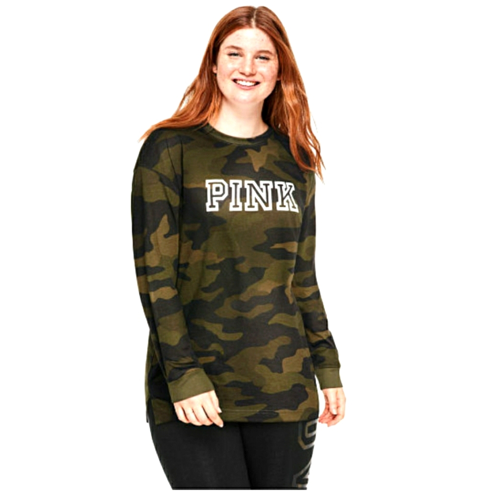 VS Pink Long sleeve Camo Campus Crew Tee